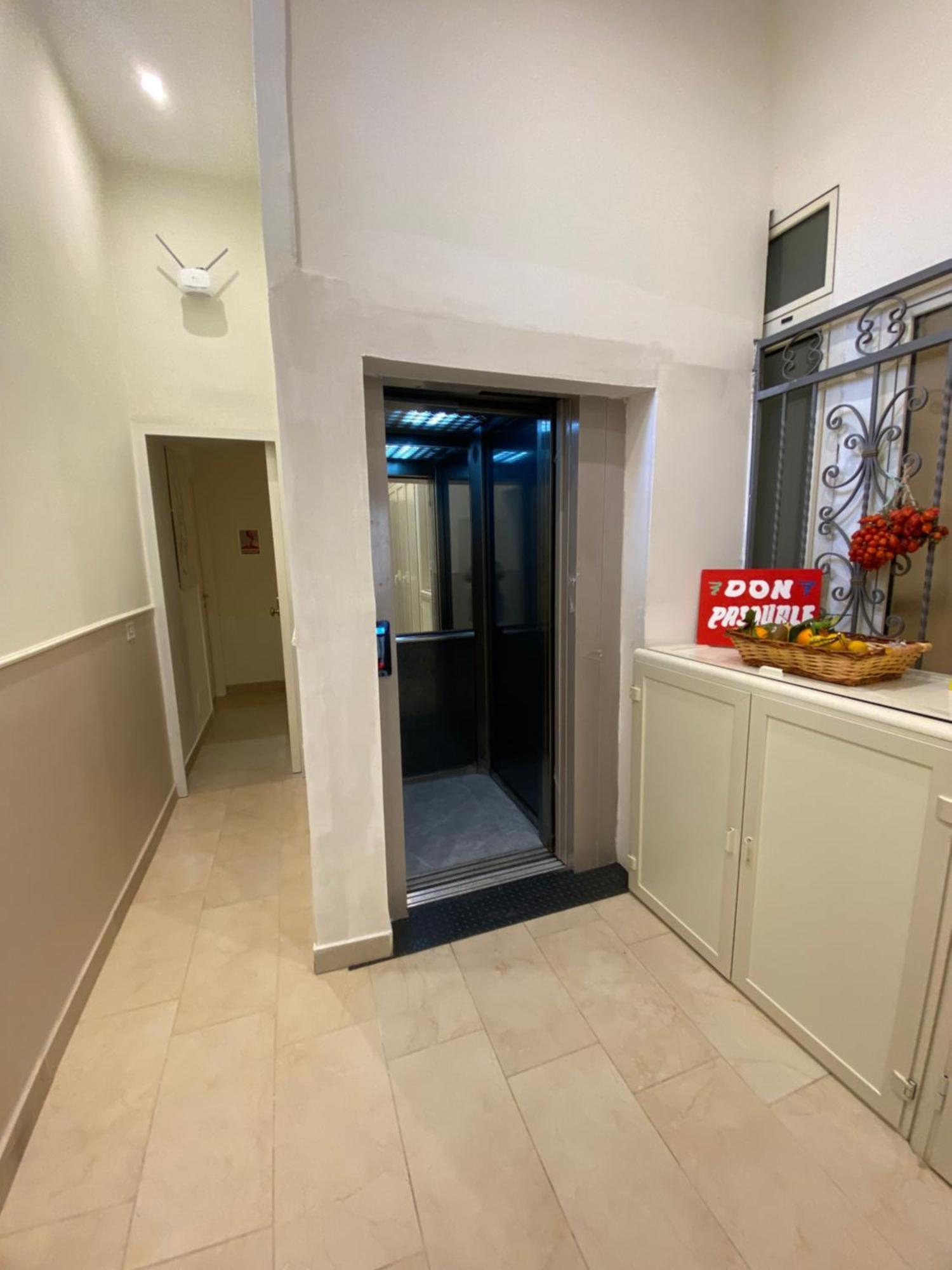 Dimora Don Pasquale Bed & Breakfast Naples